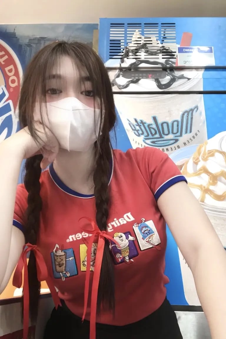 วี 🦋 ปิ่นเกล้า จรัญสนิทวงศ์ - ไซด์ไลน์ - 6a5b7e484b53c_IMG_1474-preview - fiwfans