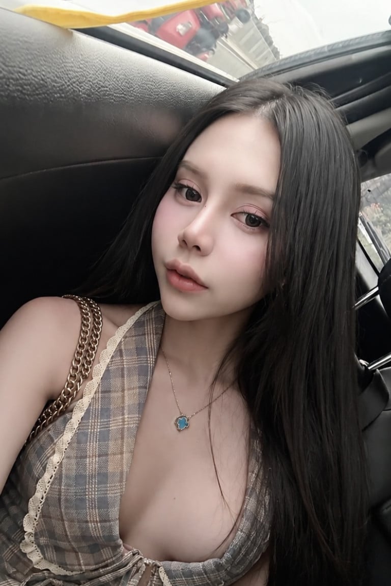 พลอย ชิ🥥 สาวสอง - ไซด์ไลน์ - 6a6f46586e661_59313C00-E03C-4184-BBAF-CB635418D8EC-preview - fiwfans