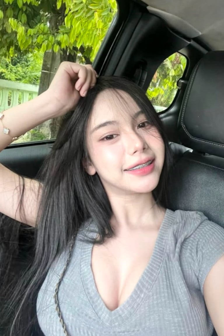 อลิน - ไซด์ไลน์ - 6a6f666dd7e4f_IMG_0353-preview - fiwfans